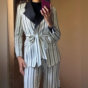 Women pantsuit | suit | blazer | jacket | workwear